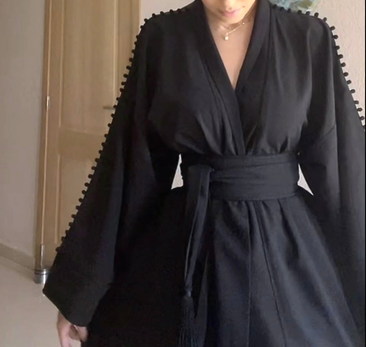 Black open abaya